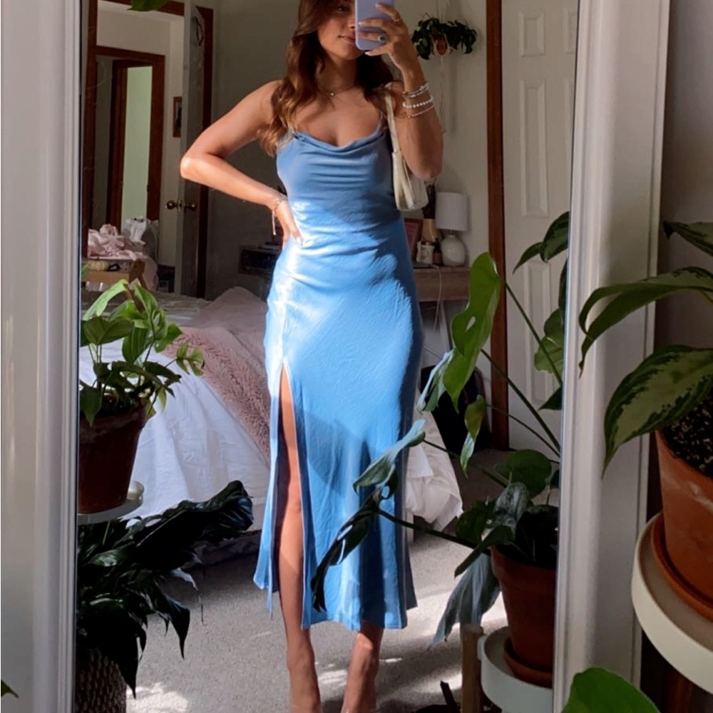 Hello Molly Drinks On Me Midi Dress - Picture 2 of 6